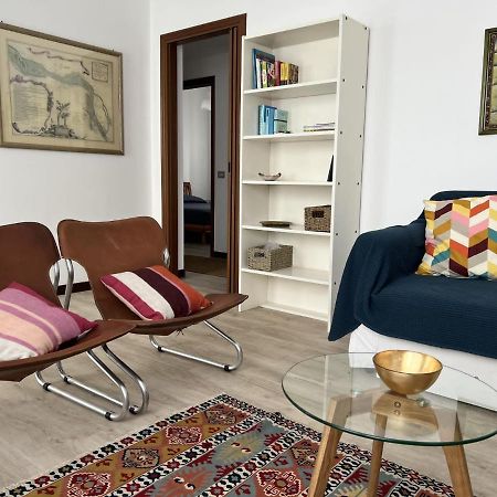Buonarroti 37 Apartment กอร์กอนโซลา ภายนอก รูปภาพ